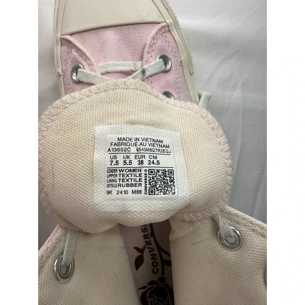 Converse Chuck Taylor All Star Lift Hearts High Top Pink Canvas Sneakers W 7.5